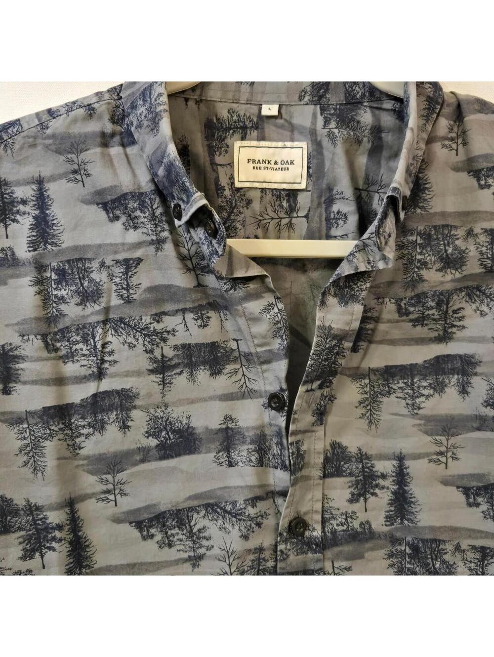 Frank and Oak Men's Blue and Grey Shirt